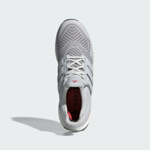 adidas Unisex-Adult Ultraboost Spikeless Golf Shoes in gray color